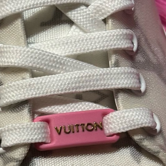 Louis Vuitton Monogram Canvas - Picture 5 of 12